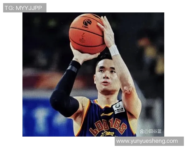 四川男篮与上海队激战正酣谁能在这场对决中笑到最后